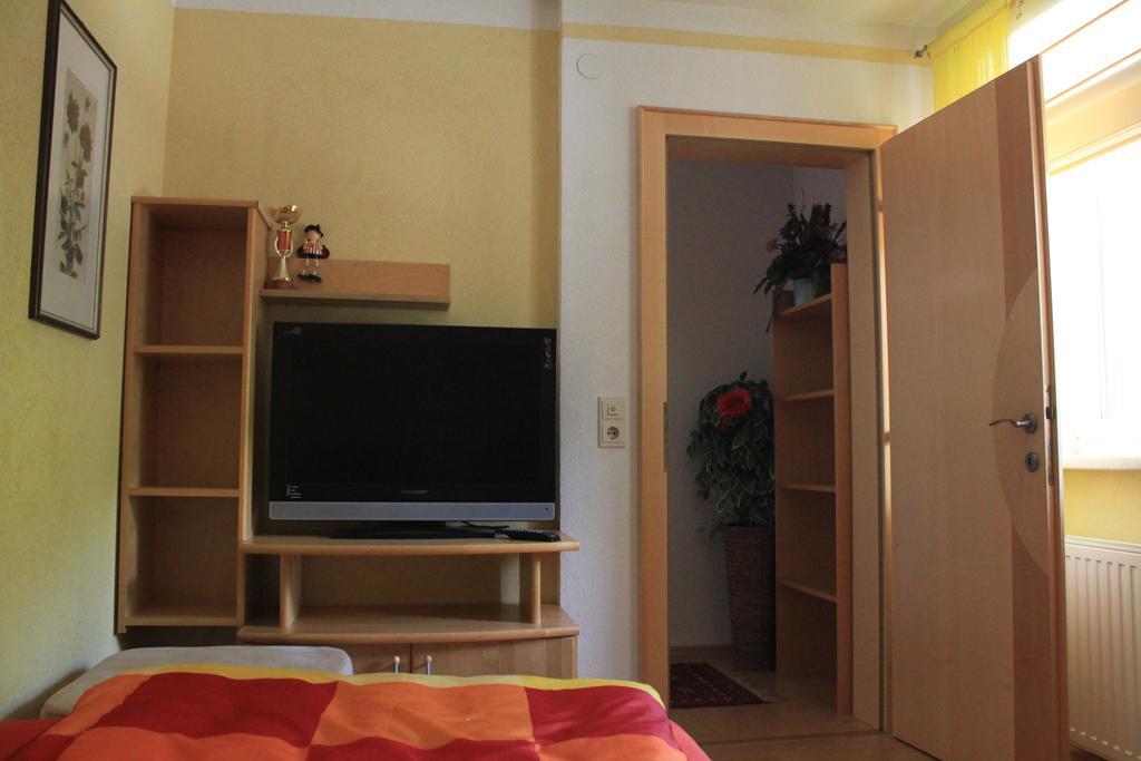 Haus Eberl Apartment Bruck an der Grossglocknerstrasse Bagian luar foto